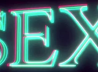 lo invito a follar pero con condon para que mi novio no se entere