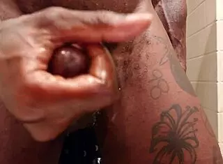 Hallelujah Johnson Uses The Universal Launch With Lady Fleshlight