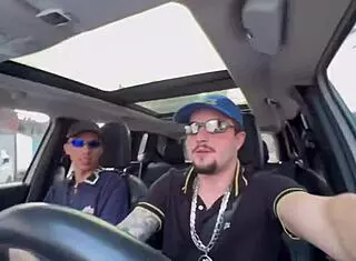 Young Guy Gives His Ass to Black Uber Driver in Brazil!