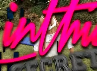 Cinthia Fernandez Arm Exercise Body Secrets