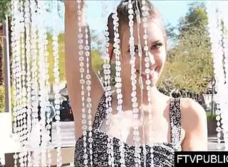 Watch This Nude Woman Masturbate To Orgasm On The Street!