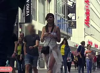 Funk city - Jeny Smith透明装公开裸露