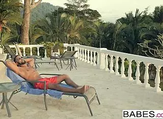 Stallion and Bianca Resa show why black is better with tight pussy blowjob