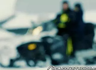 falconstudios hot hunk threesome outdoors