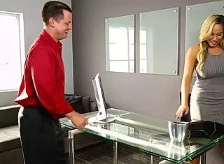 Olivia Austin in secret senator massage with oiled tit banging.