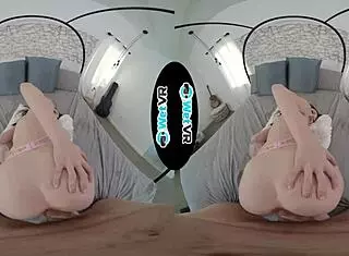Helpful Girlfriend Fucked POV In WetVR