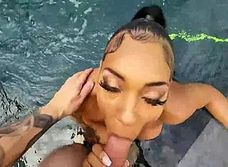 Ebony Babe Jaymee Green Stuns in Bikini Before Riding Hard