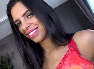 I, um, loved seein’ this Russian hottie take a full facial