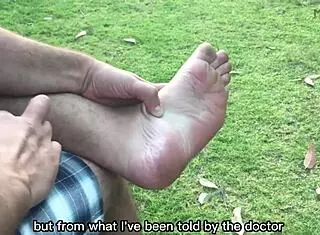 用粗犷男人魅力勾引继爸的双胞胎兄弟