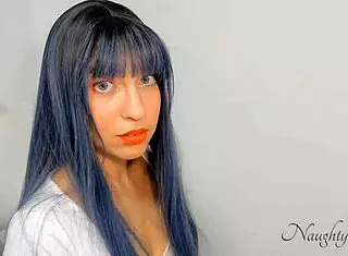 哟，我的继兄就是我的私人自慰玩具