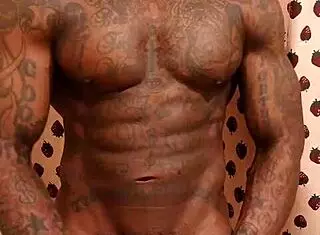 巨黑毛屌崇拜哈利路亚·约翰逊的无政府狂欢？