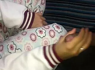 hermanastra quiere mi leche en su boca