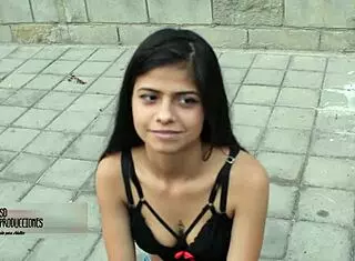 i pay street girl for amazing blowjob.