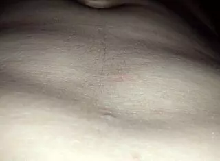 越南男享巨屌无套男男激战