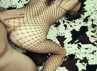 Milf Wife in Fishnets Gets Ass Stretched with Anal Fucking