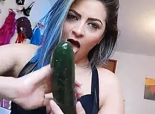 PEPINA TAKES THICK CUCUMBER ANAL WITHOUT COMPLAINTS!