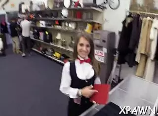 Young 18+ Amateur Delivers Intense Oral And Rough Fucking With Shaved Pussy