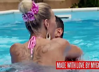 Watch Mugur Enjoying Gorgeous Big Boobs German Milf Lana Vegas Outdoor