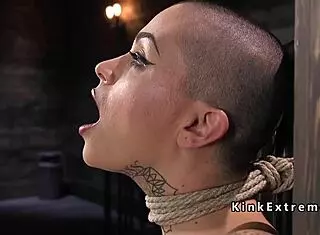 Alt Babe in Bondage Screws Wild Machine