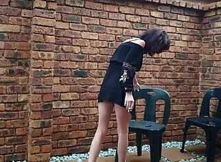 watch me shake my ass while smoking?