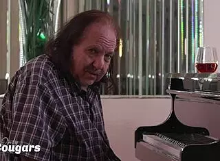 Natalie Norton fills her shaved pussy with big dick