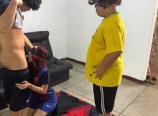 My friend pays bet with girlfriend tricked blindfolded