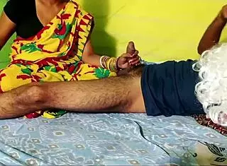 Newly married bahu saw her sasur shaking dick then got fucked desi real hindi audio