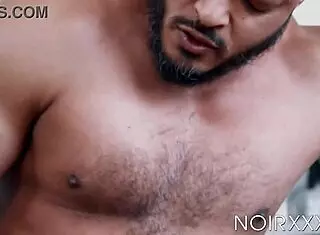 Dillon Diaz和Shadows激烈无套play，超燃