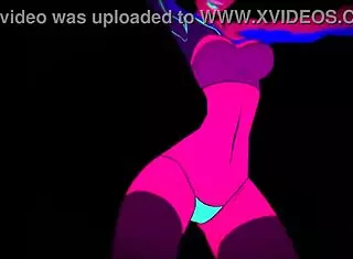 moikaloop, why don't you show me that sexy dance of yours?