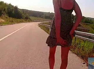 I feel so sexy during outdoor masturbation with toys