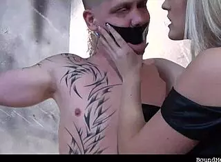 Blanche Bradburry扇耳光撸绑男女主狂玩！