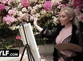 Watch this hot milf get inspired by her assistant?