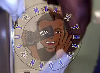 Jayden Black Rides Sybian to Quick Orgasm