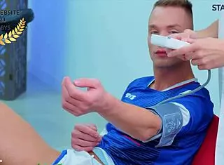 Twink Gets Blowjob And Masturbation During Creamy Massage