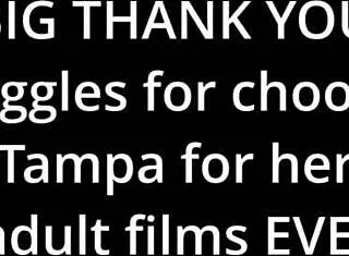 aria and giggles sucking each other's toes as foot friends