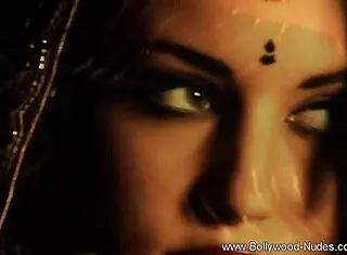 Watch Me Strip Naked!