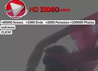 嘿看俄罗斯Shelly硬核肛交！