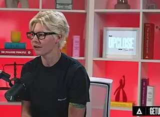 Wanna See Octavia Red's Sensual Solo Orgasm Up Close?