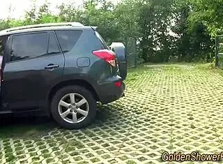 goldenshower whore jizz facial