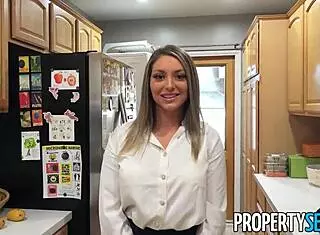Propertysex: real estate agent with natural boobs makes hot sex video with client!