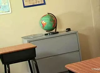 swallowing his juicy cum was the best thing the horny brunette milf did that week