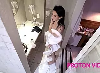 mijei na vitoria vonteese no banho