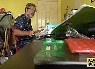 Milf throated by pascal in reality scene