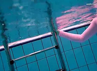 Hot Liza Bubarek as Underwater Mermaid! Can You Resist Her Wet Bikini Look?