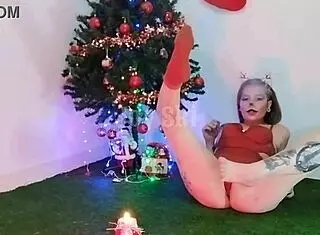 Blonde Tattooed Woman Smoking In Ski Gear