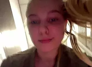 Extreme fingering close up 😈