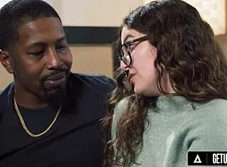 Leana Lovings Craves Isiah Maxwell's Huge Dick For Cum On Ass