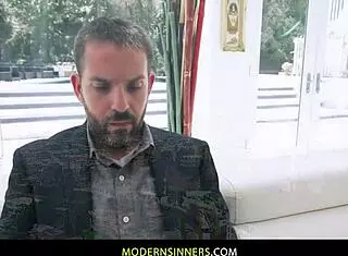 Just an afternoon fuck with a hairy pussy couple in close up view