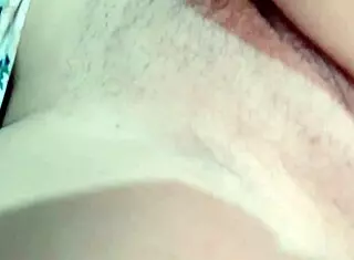 i'm horny and want a threesome with two big cocks, maybe creampie