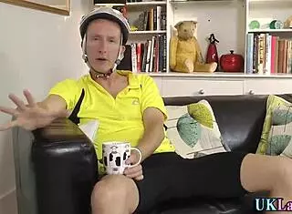 Classy british milf in high heels and stockings spunked outdoors by huge european cock.